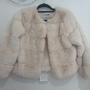 Fashion nova fur coat cream